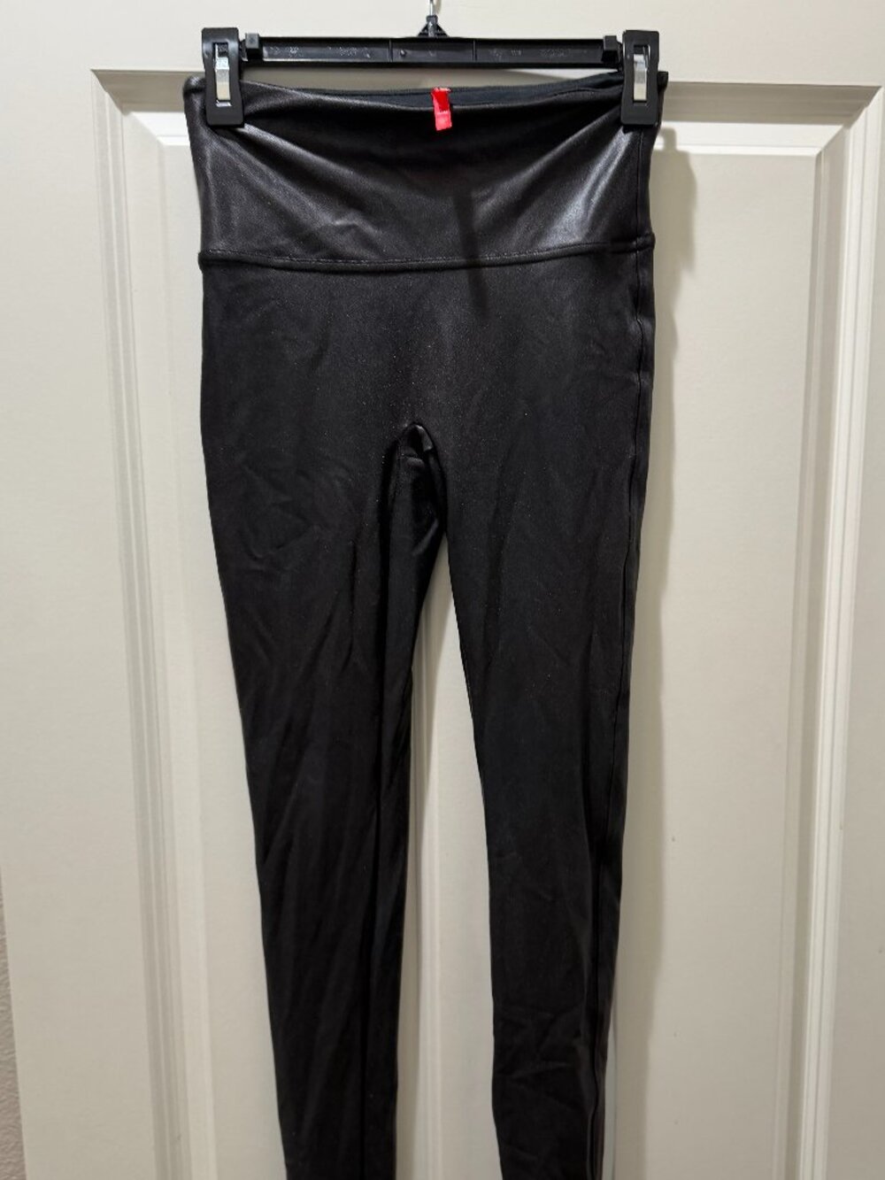 ✨ SPANX Look At Me Now Seamless Leggings Very Black M ✨